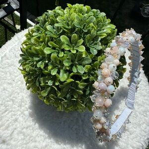 Elegant Pearl Beaded Headband